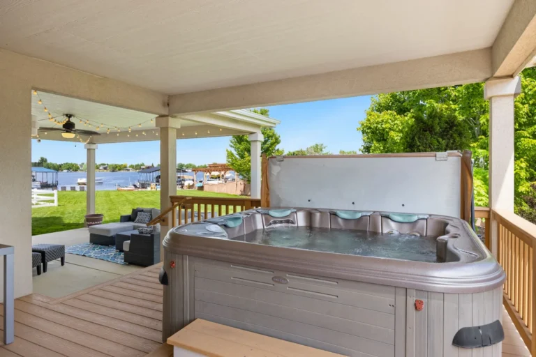 Hot Tub Installation Cost: What You’ll Actually Pay in 2026